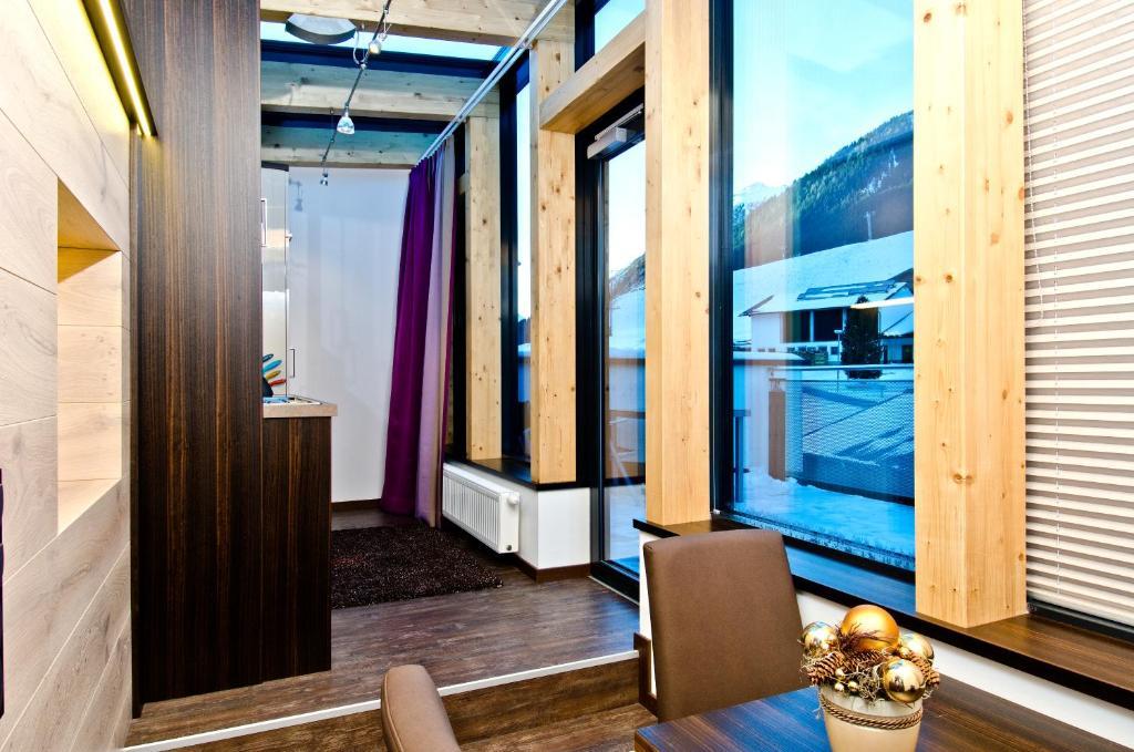 Astellina Hotel-Apart Ischgl Ruang foto